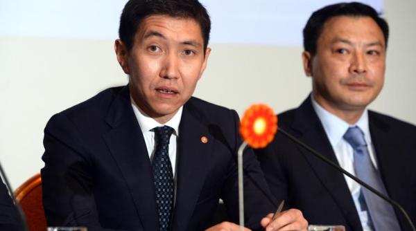 proprietarul rompetrol scandal imens in romania acuza ii grave la adresa guvernului