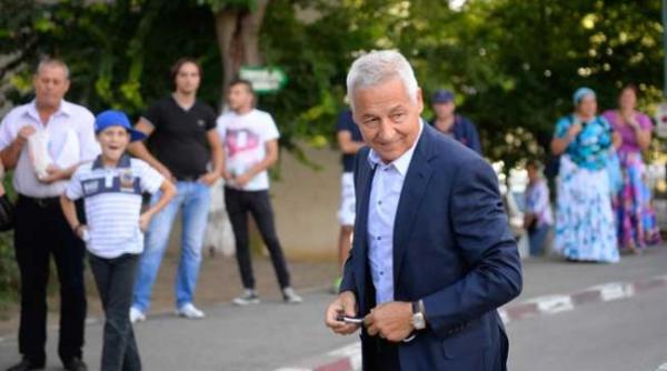 bebe ionescu un cuscru de co mar pentru traian basescu