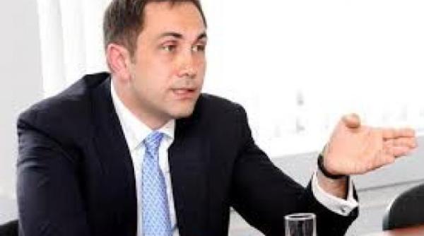 lucian isar lui isarescu de monaco i se aplica aceeasi lege