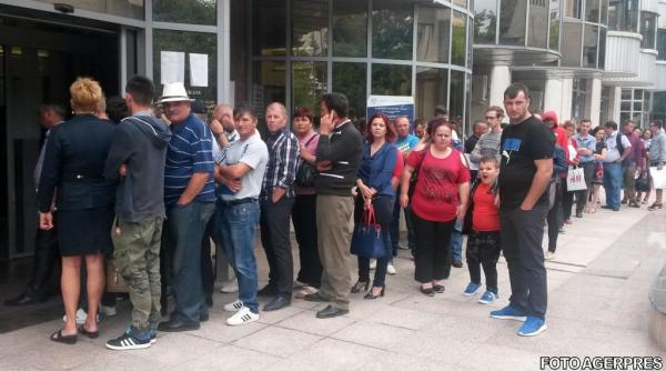 diaspora ii da replica lui ponta e cea mai mare jignire psd campanie de dezbinare a romanilor