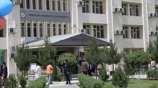 atentat la universitatea americana din kabul zeci de victime