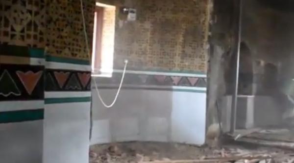 un preot a decis demolarea bisericii in care slujea care e motivul