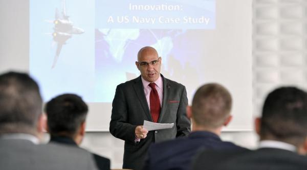 niels schnecker reac ie dupa ce a fost anun at noul purtator de cuvant al lui iohannis