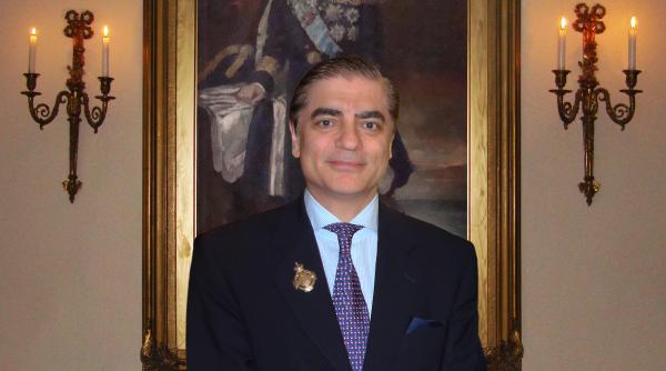 scandal la u a locuin ei lui paul lambrino