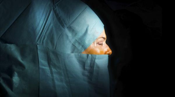 expozi ie cu fotografii inedita in romania