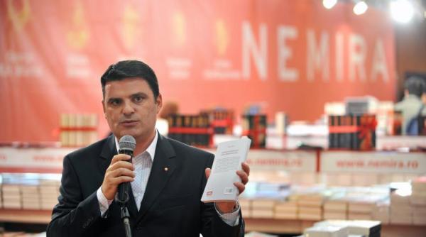 document bomba semnat de ciolo radu tudor afirma iile premierului sunt ocante