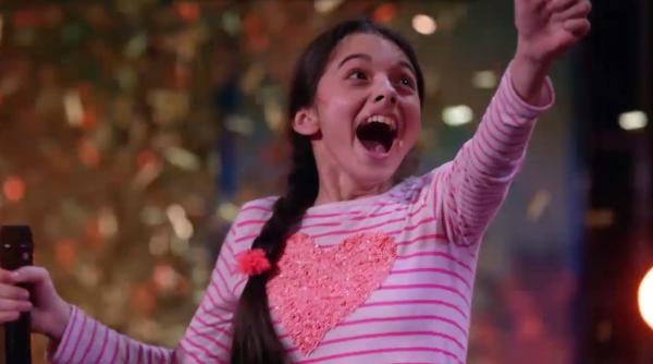 laura bretan are o adversara dura in finala america s got talent