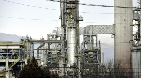 protest la rafo situa ie critica fara salarii din ianuarie de azi fara electricitate