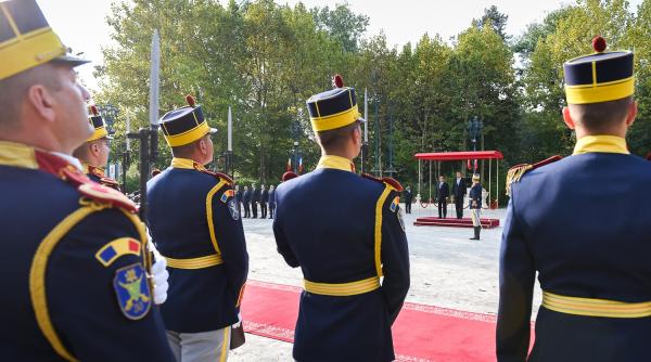 vizita lui hollande la bucure ti ce ii lipse te ca sa faca istorie comentariul lui bogdan chirieac