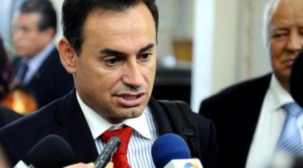 falca acuzat de blat cineva sa sune la 112