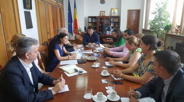 romania criza fara precedent edin a fulger la camera deputa ilor