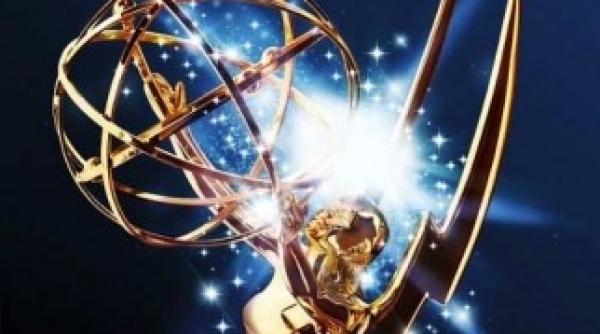 o romanca a luat premiul emmy pentru cea mai buna actrita