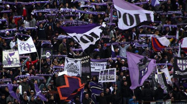 un nou caz socant pe stadioanele din romania suporter mort in tribuna video