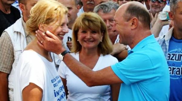 traian basescu afirma ie exploziva inainte de audierea ioanei la dna radu tudor antajeaza