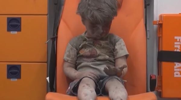 un baie el din sua il a teapta pe omran in familia sa apel catre obama