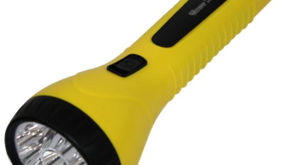 cum improvizam o lanterna in caz de urgen a