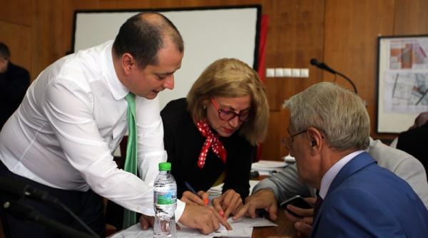 daniel balu a premiera pentru persoanele cu dizabilita i in colile sectorului 4