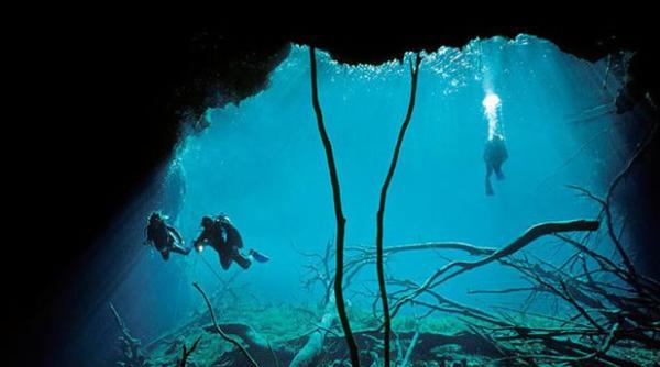 unde se afla cea mai adanca pestera din lume
