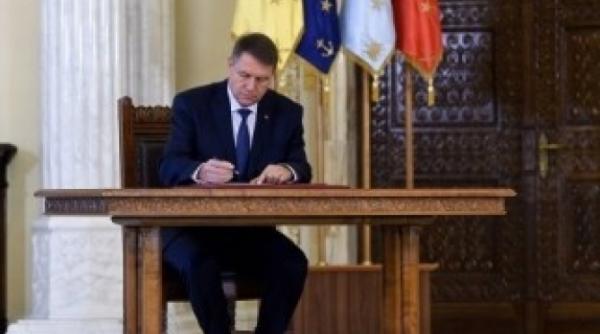 iohannis a semnat decretele anun ul administra iei preziden iale