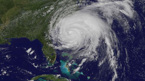 panica in sua milioane de americani evacuati