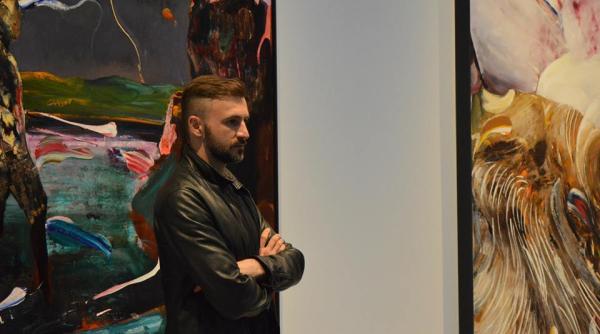 record nou pentru adrian ghenie un tablou al sau vandut pentru 9 milioane de dolari