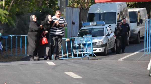 sfanta parascheva o femei posedata a fost adusa la racla foto