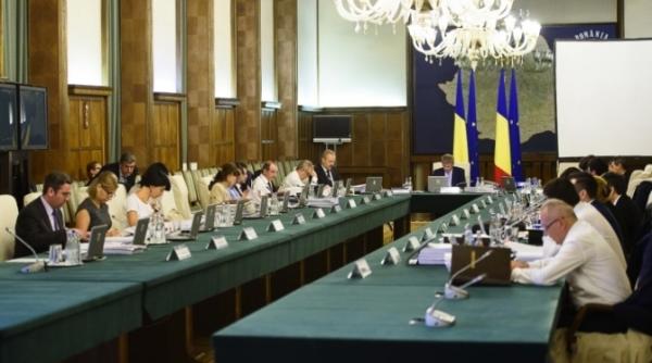 un secretar de stat parase te guvernul