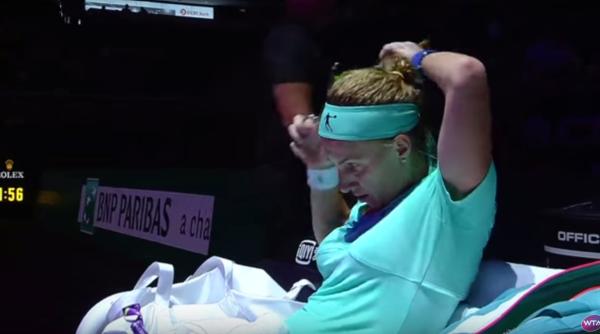 moment inedit la turneul campionaelor kuznetova s a tuns in timpul confruntarii cu radwanska