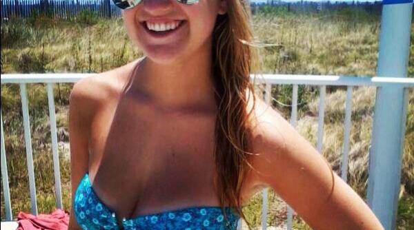 a cunoscut o fata pe tinder cand s a uitat la poza ei a fost ocat