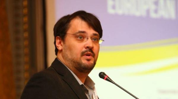 cine i ia locul lui ghinea la fonduri europene