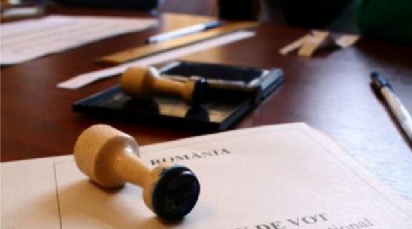 alegeri parlamentare i referendum in aceea i zi solicitare catre parlament