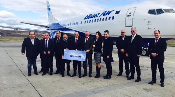 blue air i a deschis baza opera ionala in cluj noi destina ii