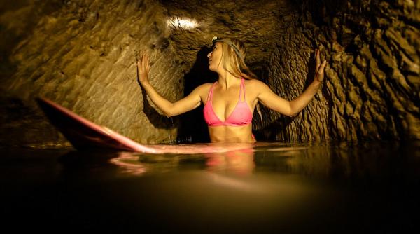 ce a facut aceasta tanara de halloween este infrico ator foto