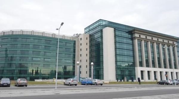 facilita i pentru jurnalisti in capitala ce au votat consilierii generali