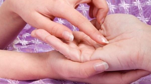 bancul zilei un tip merge la ghicitoare