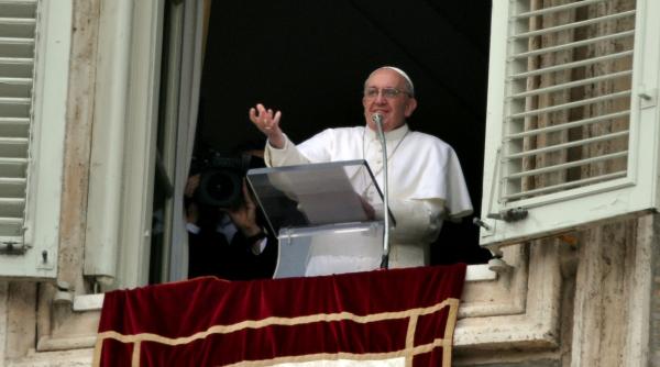 mesajul transmis de papa omenirii