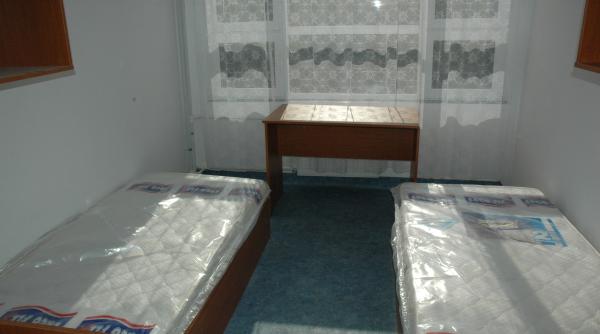 bilet de adio lasat de studentul gasit mort in camera de camin