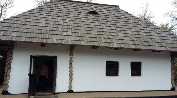 casa lui creanga de la humule ti un fals casa autentica ar fi fost inlocuita de alta adusa din sat