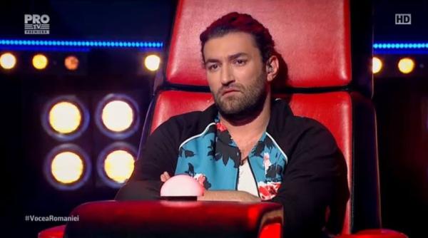 vocea romaniei smiley iritat de alegerea lui tudor chirila conteaza vocea nu frumuse ea