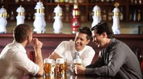 bancul zilei un so fericit ca a scapat de ho i