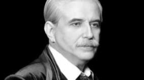 boris lifanov a murit pe scena dupa ce a facut o plecaciune in fa a publicului