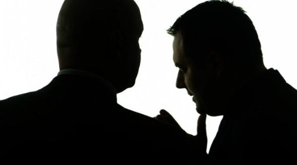 invazia spionilor in romania scriere document publicata de un senator