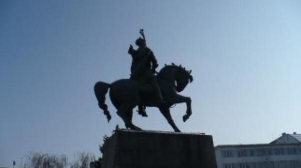 sfantu gheorghe statuia lui mihai viteazu motiv de disputa