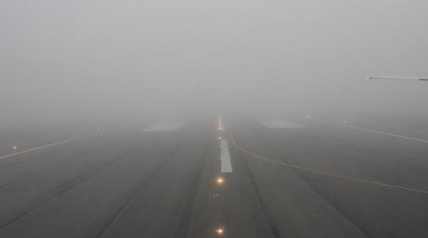 curse aeriene intarziate din cauza ce ii