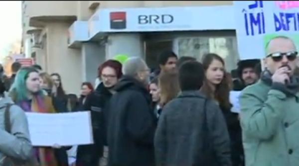 protest in bucure ti dumnezeu nu face politica
