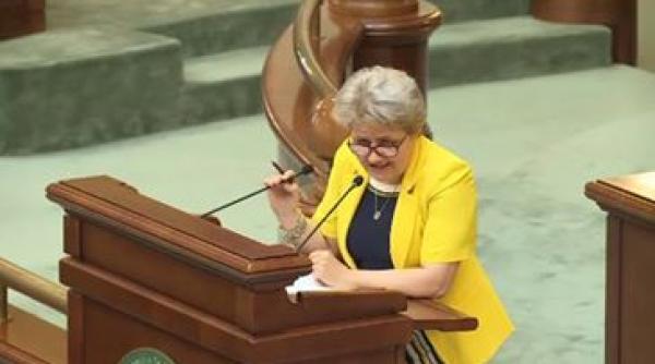 dacian ciolos dat pe mana procurorilor