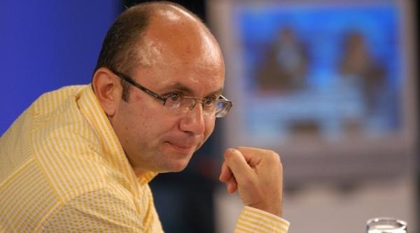 gu a despre cumin enia pamantului ciolos s a ranit profund i a facut un semi seppuku