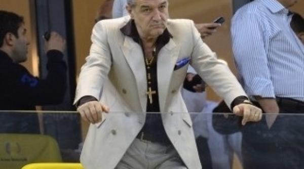 becali nemul umit de un fotbalist nu am vazut jucator atat de slab