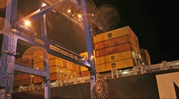 romania a trecut pe deficit