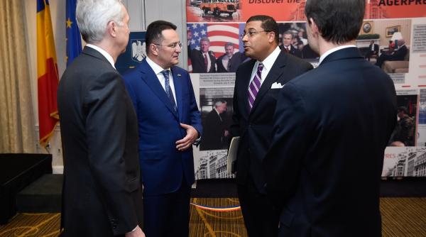 arhiva fotografica agerpres la university club of washington dc